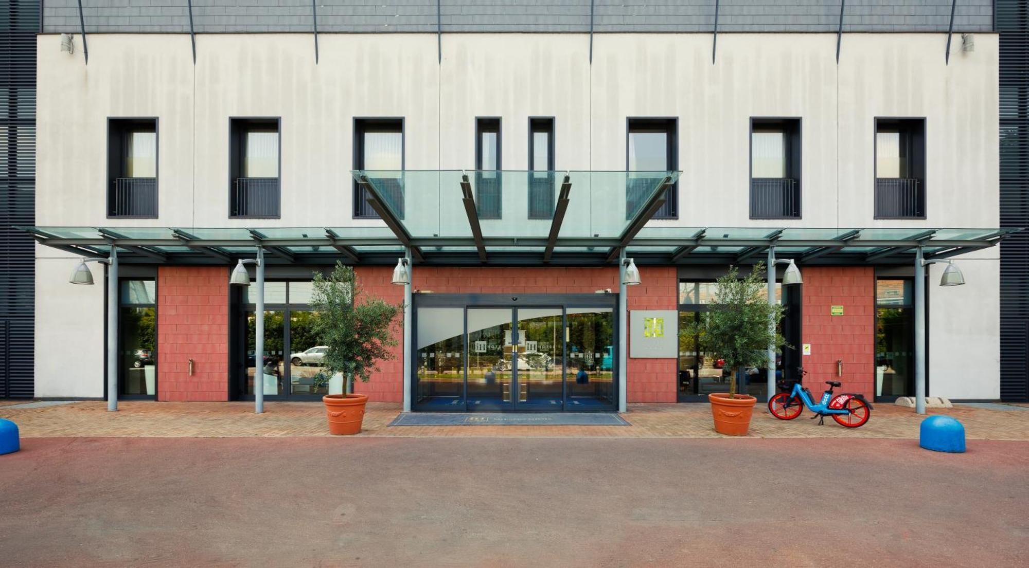Ih Hotels Milano Gioia — Photos 1